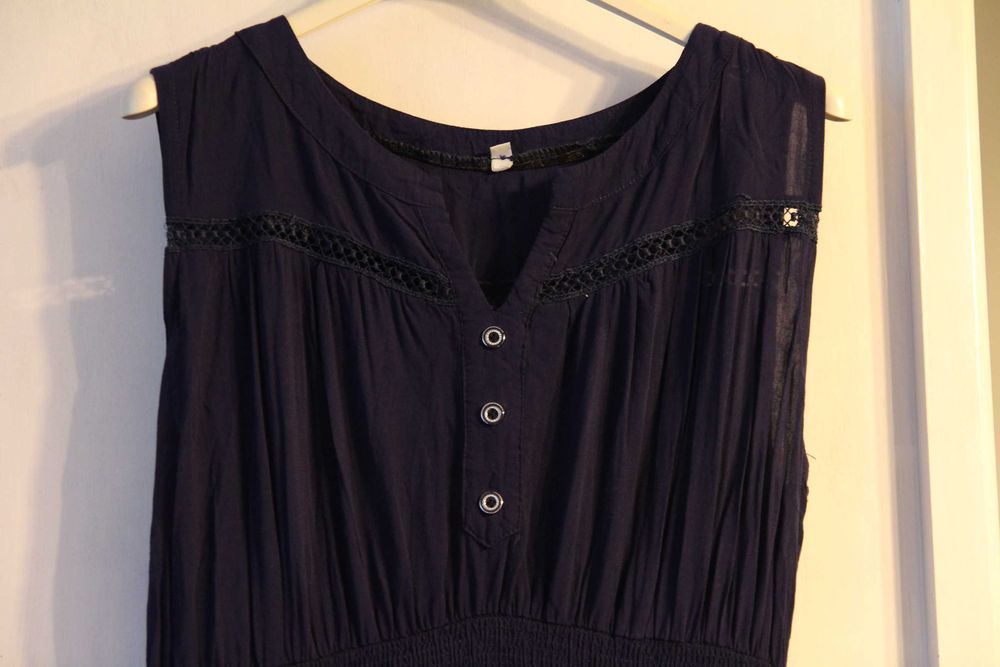 Granatowa sukienka, rozmiar L