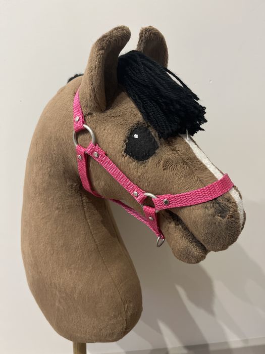 Hobby horse A4 firmy palto saddlery.
