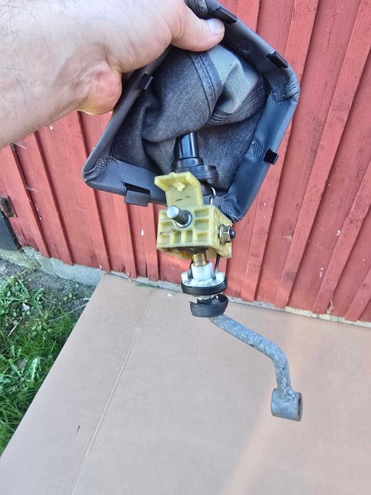Gałka zmiany biegów Volvo S40 V40 2000 ROK