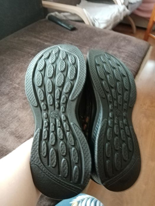Sprzedam buty nowe