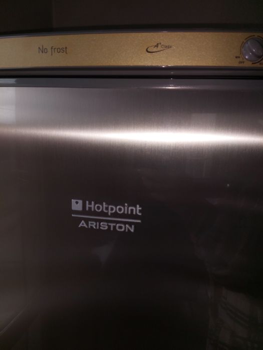Морозильна камера Ariston Hotpoint