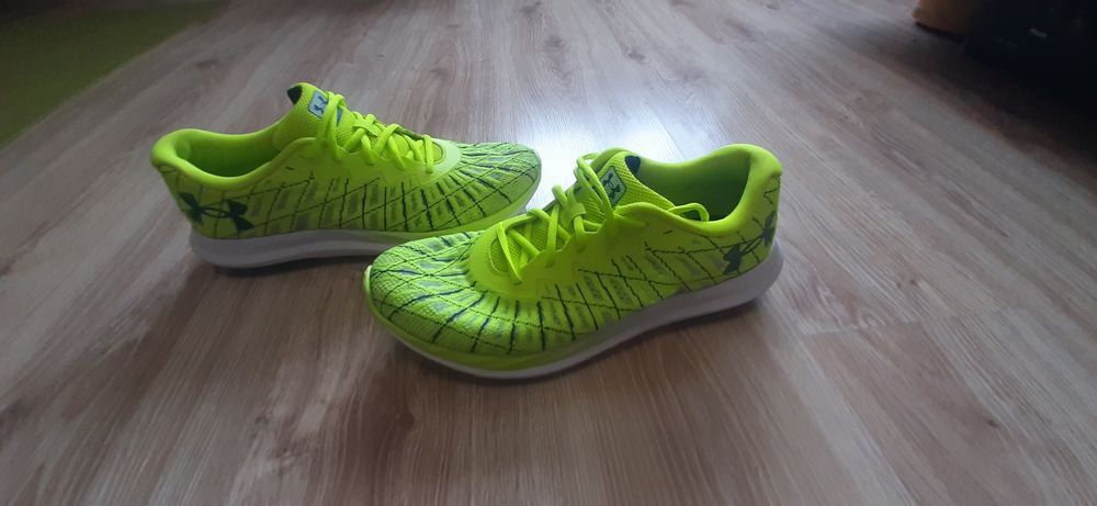 Продам кроссовки  under Armour  размер.45