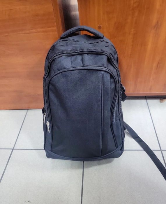 Super plecak czarny duży