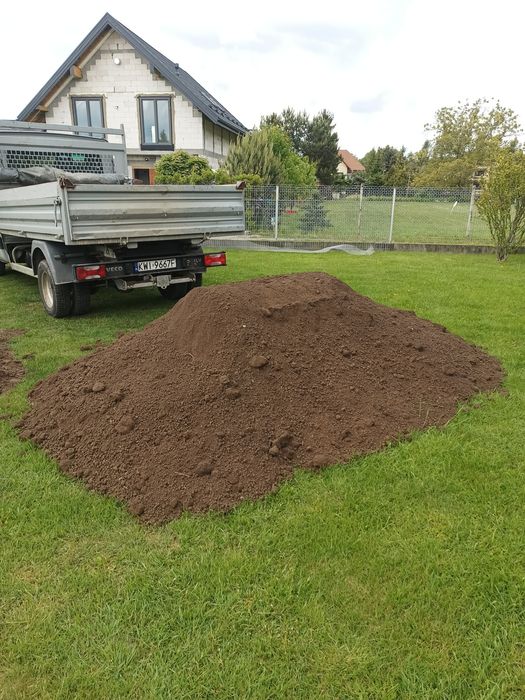 Ziemia siana ogrodowa humus