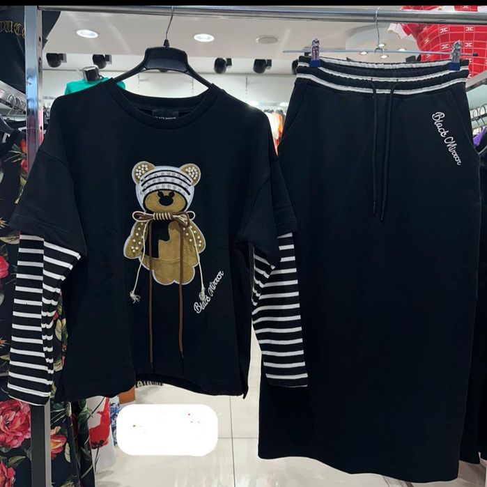 Продам новый женский костюм(юбка)пр-во Турция  осень -зима