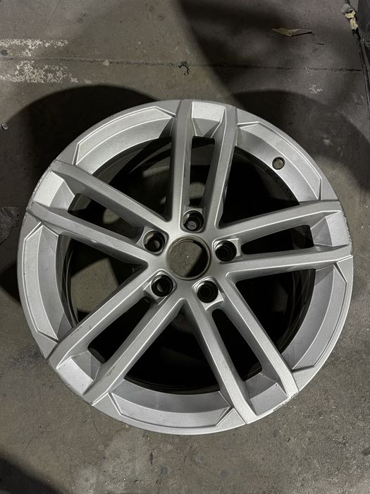 Jantes originais Volkswagen Golf GTD 17 5x112