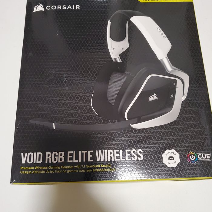 Наушники Corsair Void RGB Elite Wireless