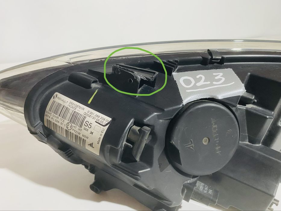 Ótica Direita Renault Mégane III Original