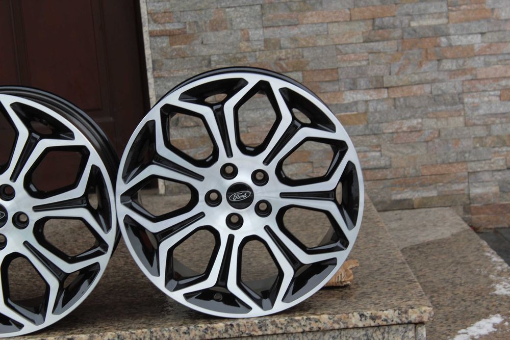 FORD Mondeo Mk4 MK5 Puma Kuga Mk1 Mk2 MK3  5x108 18'' 8J ET55