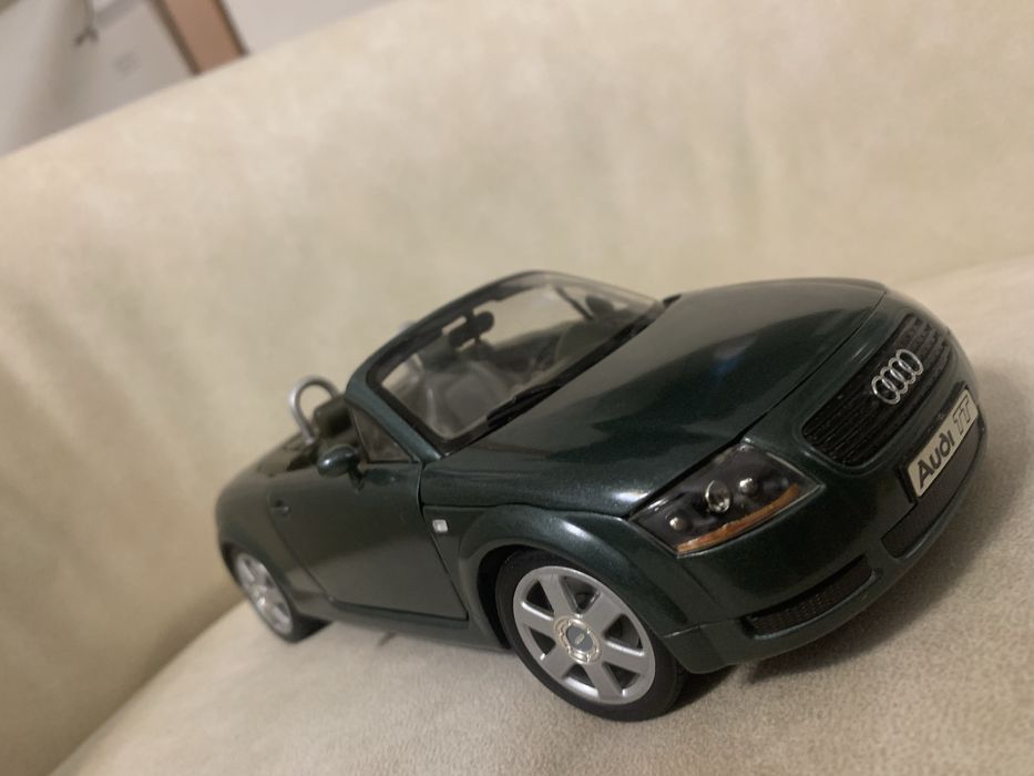 Модели масштабу 1/18