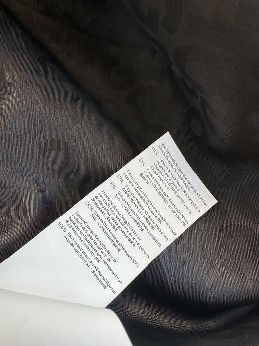 Płaszcz beżowy Hugo Boss wełna dziewicza