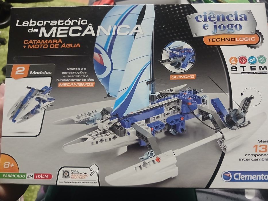 Lego catamarã + moto de água