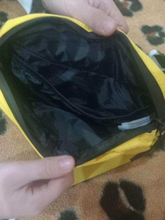 Reserved Pokemon Saszetka Nerka