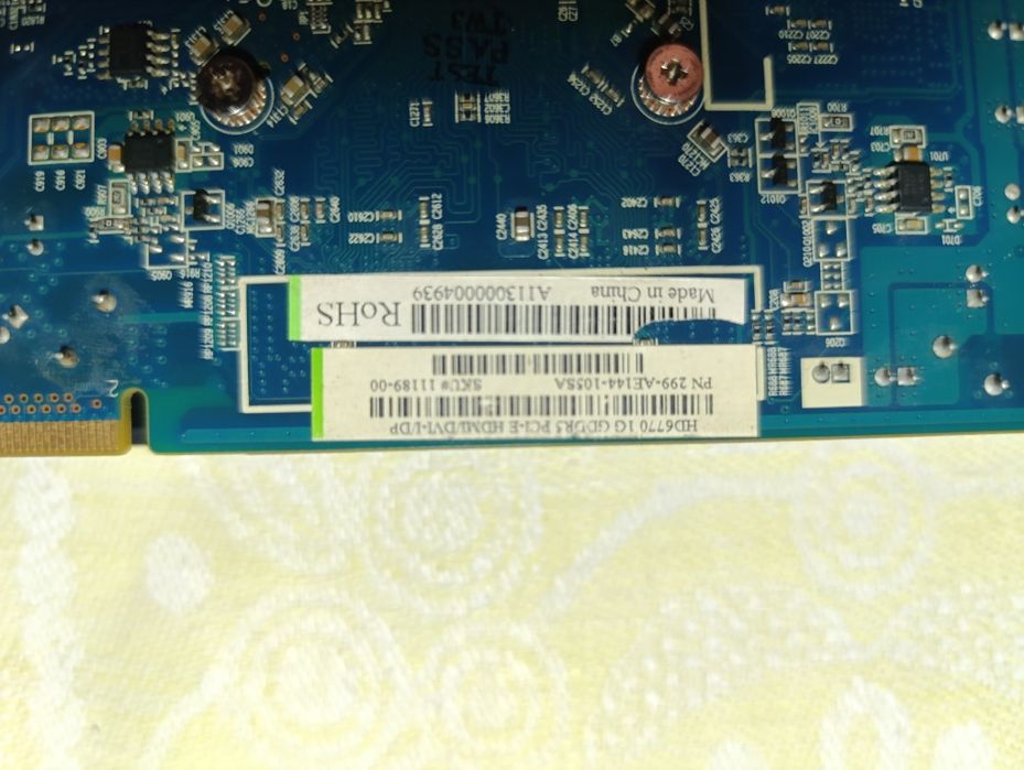 Продам відеокарту hd 6770 1gb