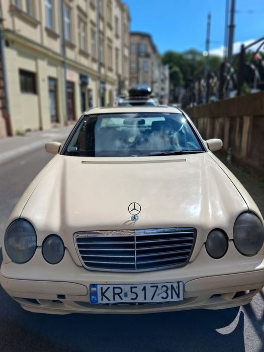 Mercedes-Benz Klasa E