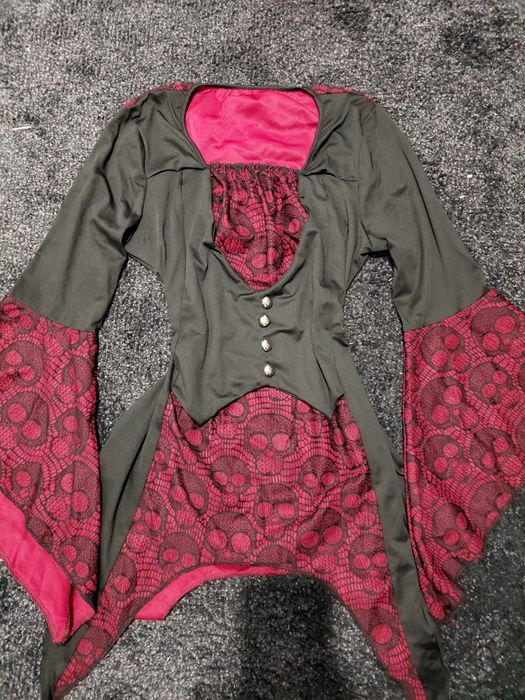 готическая блузка кофта