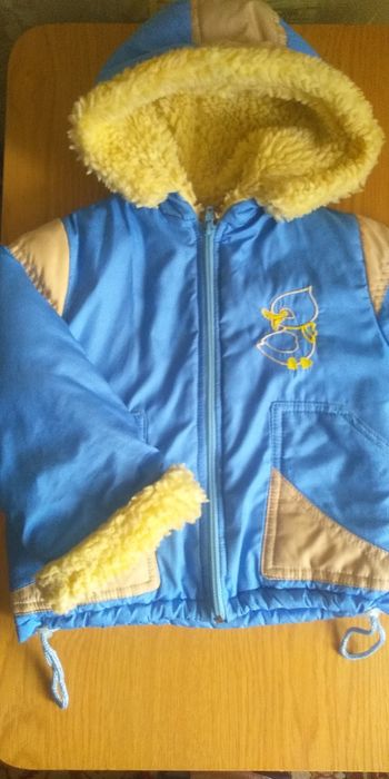 Продам комбинезон зимний на овчине на рост 92-98
