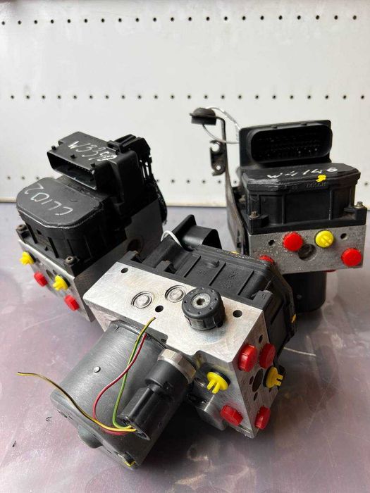 Ремонт блока АБС АУДИ А6 С5 — Продаж, обмін та прив'язка до авто
