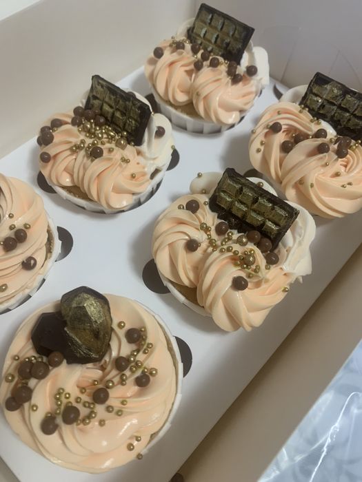 Капкейки, бенто торти, набори. Працюю при відключеннях!