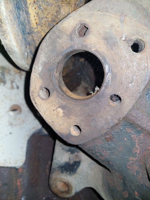 Sprzedam  zwrotnice same deutz