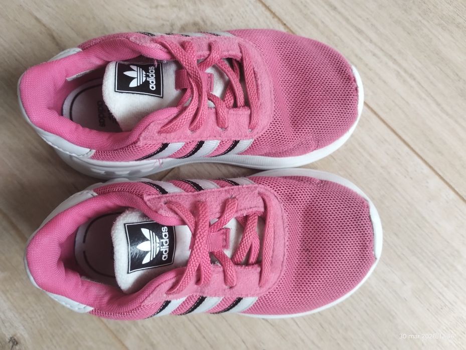 Adidasy  dla dziewczynki r. 23,5