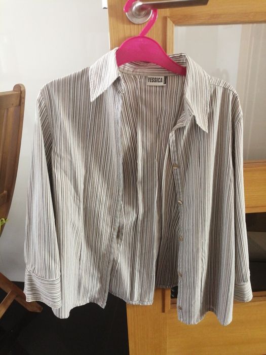 Camisa senhora YESSICA - usada em bom estado