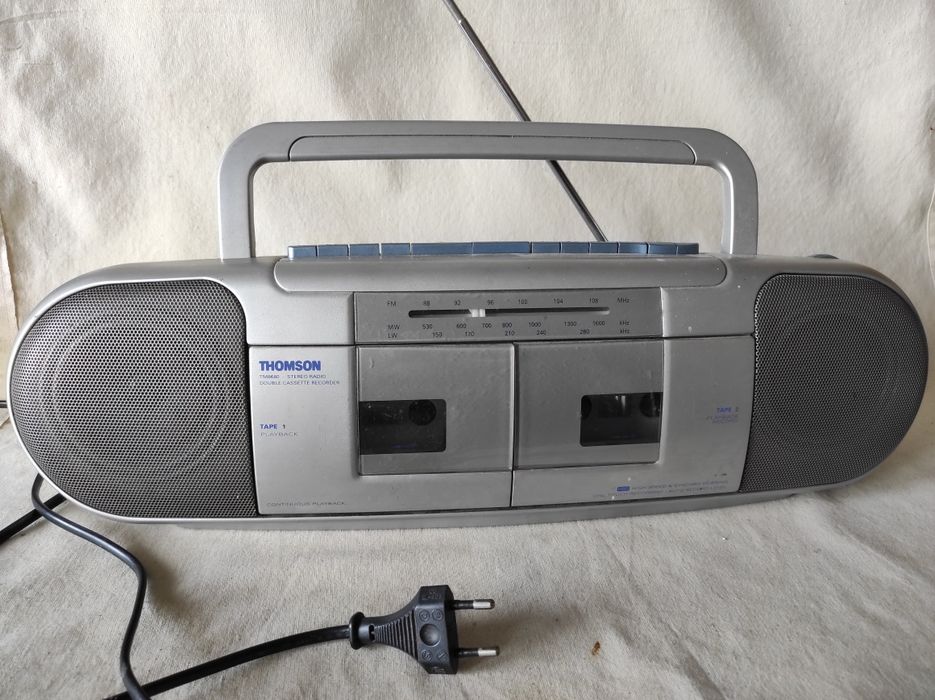 Radiomagnetofon Thomson jamnik