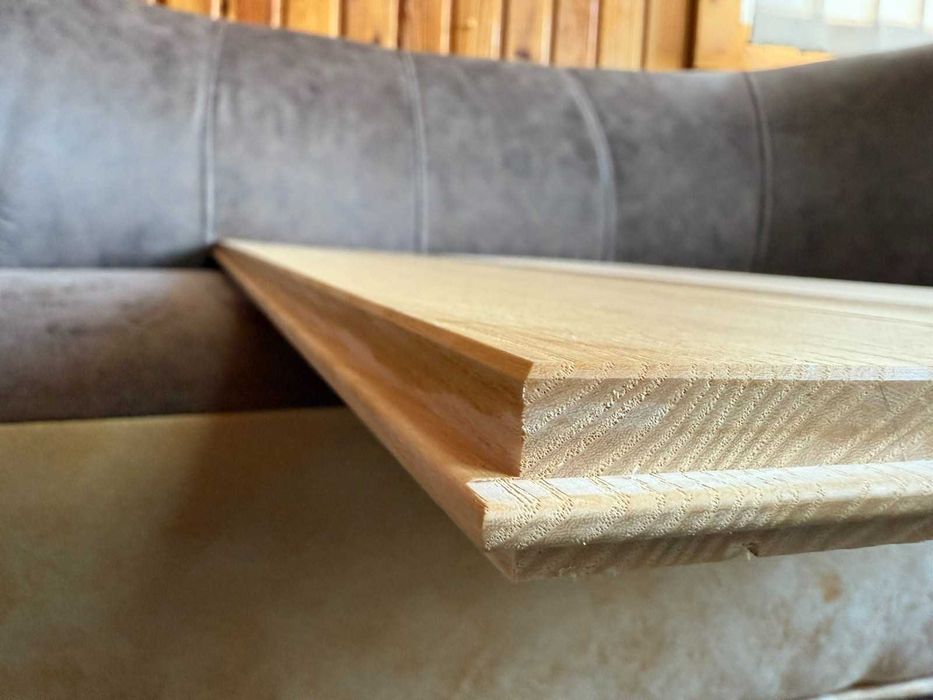 Паркетна підлога з ясеня, стругані пиломатеріали, дошка