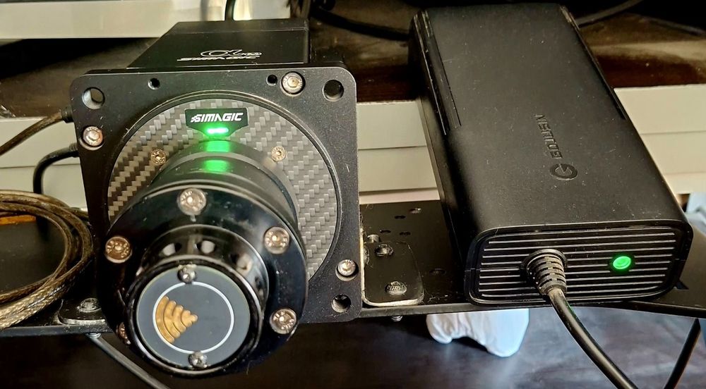 Vendo base DD Simagic Alpha mini USADA
