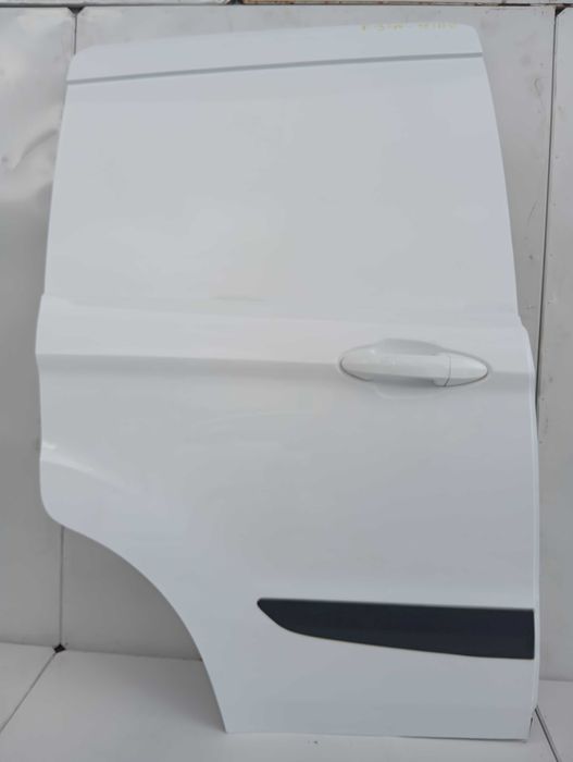 Ford Transit Courier – Drzwi przesuwne prawe E94-11