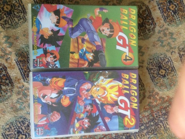dvd e vhs com filmes e series