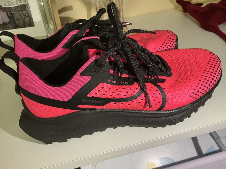 Nike Trail ярко-розовые кросовки‼️‼️‼️