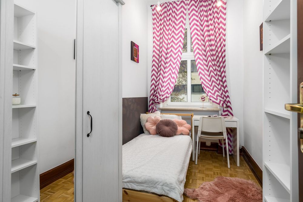 Pokój w centrum, Avenida, PKP/Room in the center/Комната в центре