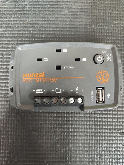 Xunzel 10A Solar Charge Controller450802005375068160