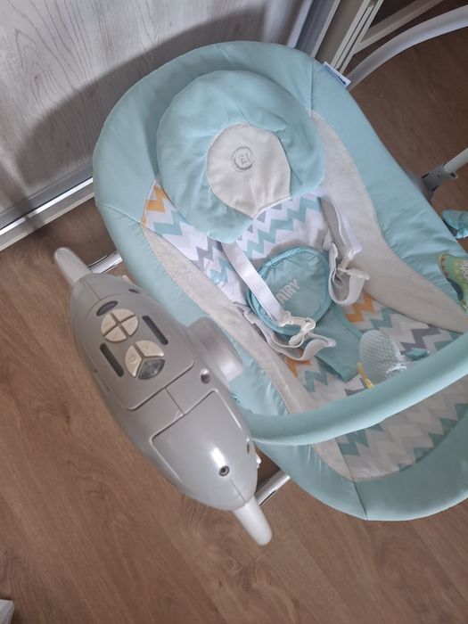 Продам шезлонг гойдалку