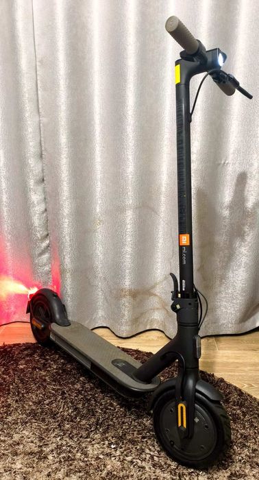 130 км пробіг! Єлектросамокат Xiaomi mi electric scooter 1s