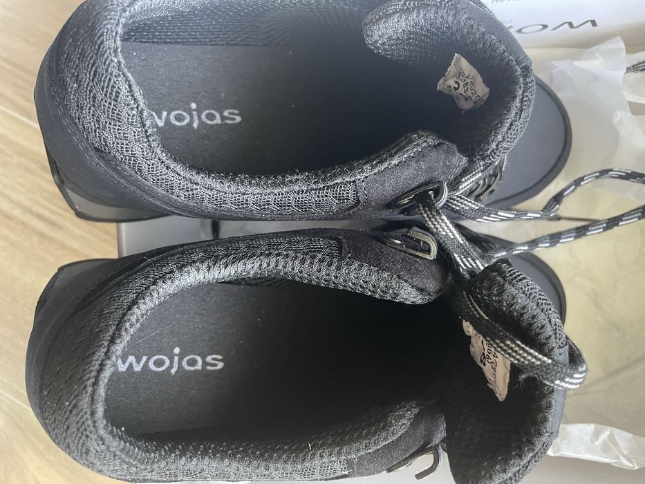 Czarne trekkingi damskie Wojas + olejek do pielegnacji