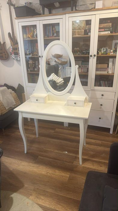 Hemnes toaletka ikea