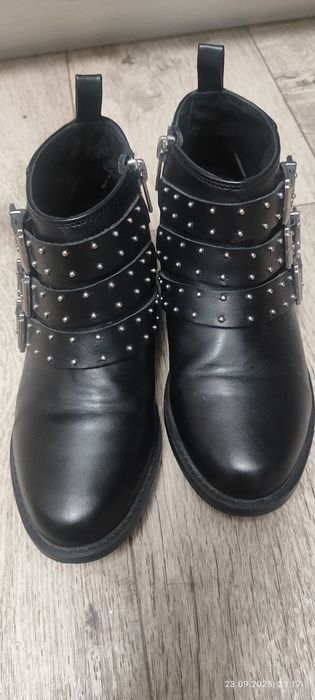 Ботинки черевики 36 розмір H&M