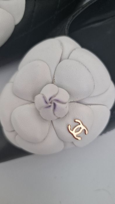 Piękne Chanel z camelia 39