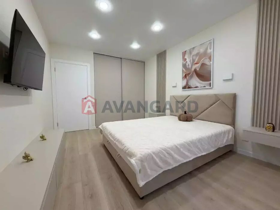 Продам 1 кімн. квартиру, 46 м2, цегла, Брама 68 000 $