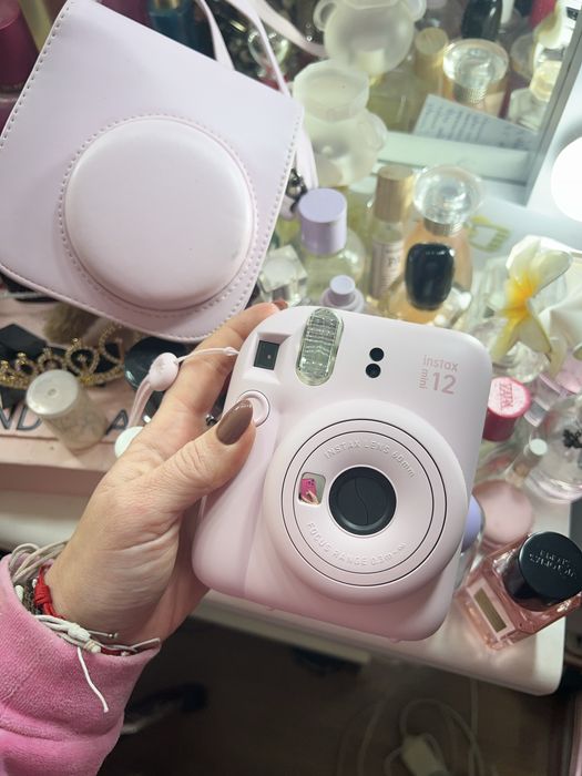 Полароид розовый . Polaroid