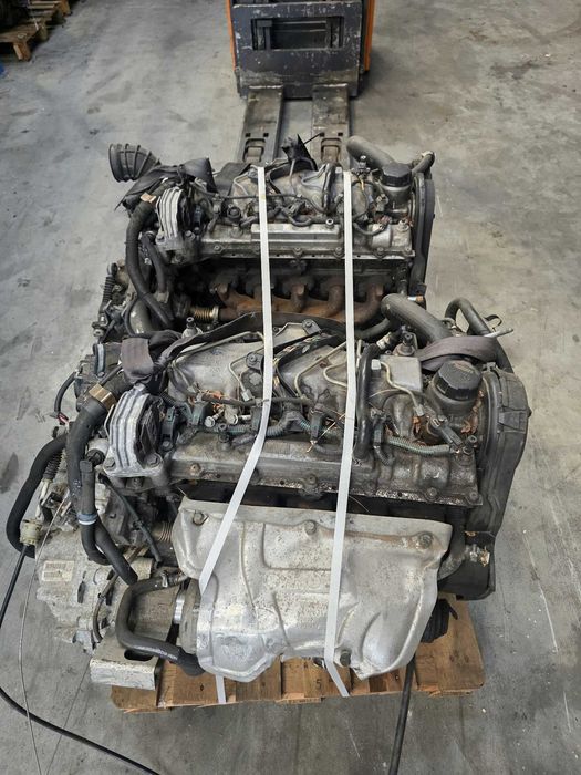 SILNIK D5244T Volvo S60 V70 II S80 XC70 XC90 2.4 D5 1 kompletny diesel