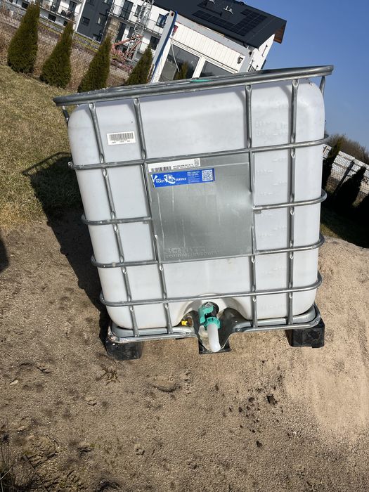 Baniak zbiornik na wode 1000 litrów