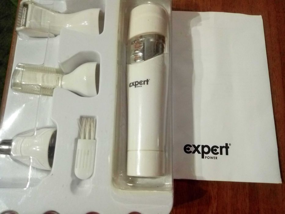 Продам тример женский .