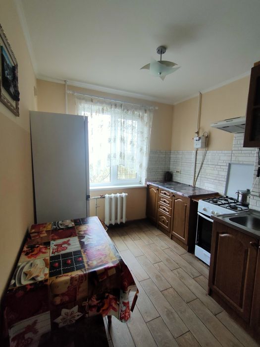 Сдам СВОЮ 2 комнатную квартиру на Ильфа и Петрова 27.