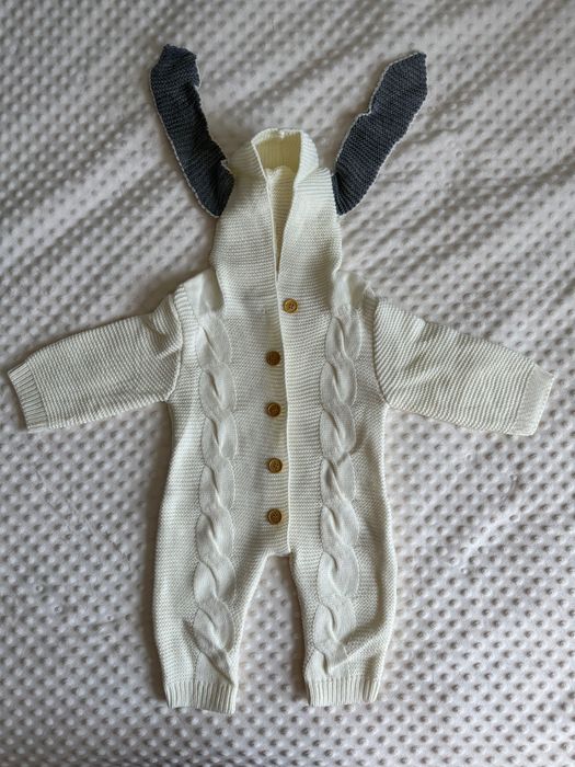 Dzianinowy pajacyk niemowlęcy