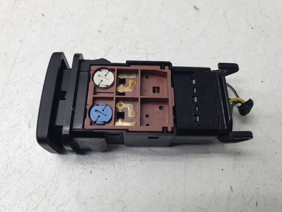 PRZEŁĄCZNIK GRZANIA PWR HEAT LEXUS IS 220 II 2006