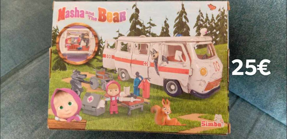 Casas do urso e da Masha várias..