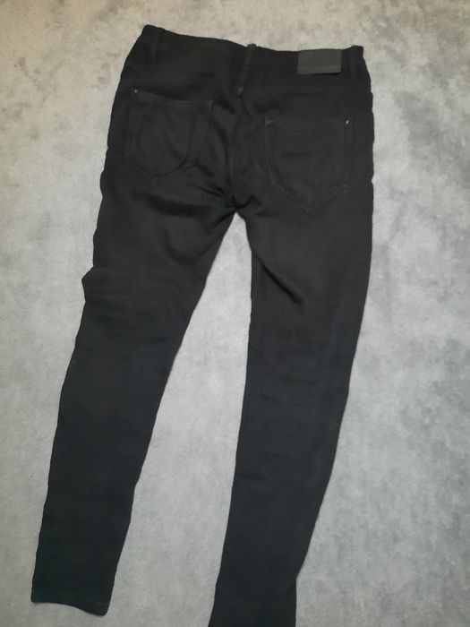 Calças Skinny Pretas